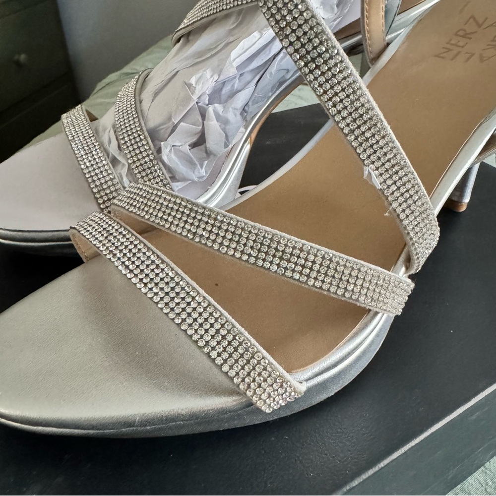 Naturalizer Silver Strappy Heels - Picture 2 of 4